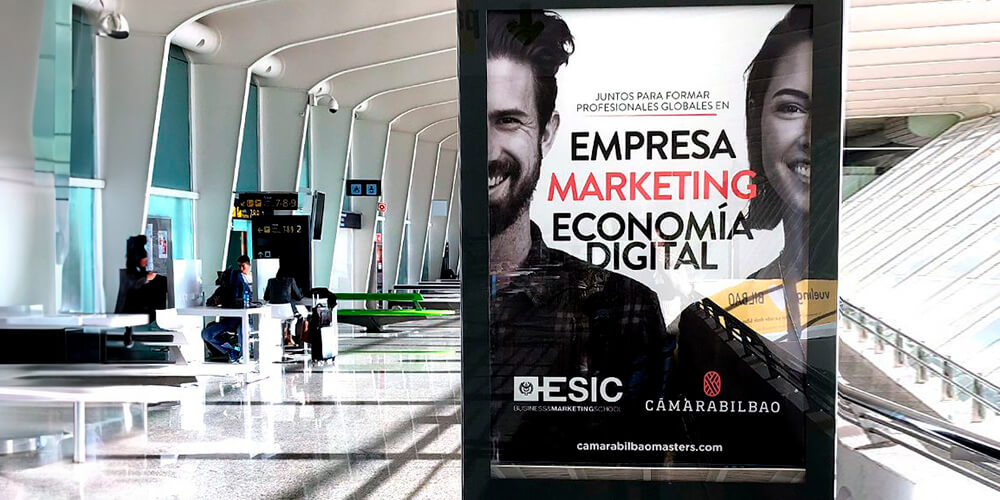 Publicidad Bilbao Aeropuerto_Salidas 1