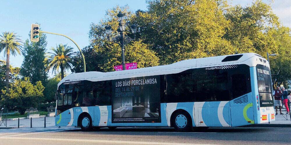 Publicidad Santander Autobus Trasera Plus