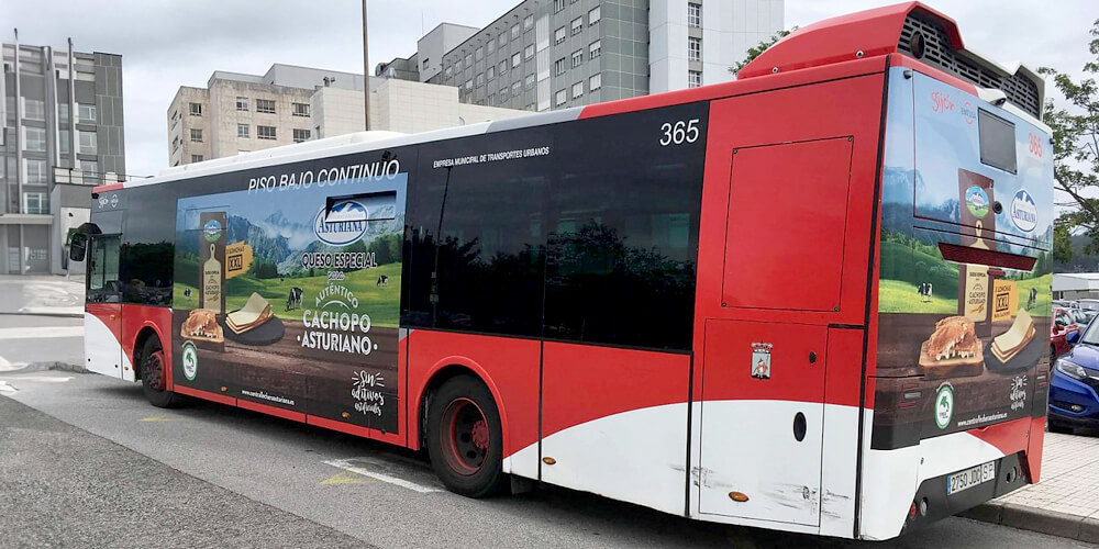Publicidad Gijón Autobús_Trasera Integral Maxi_1
