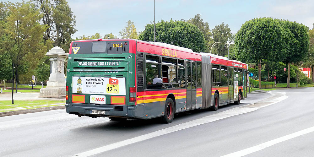 Publicidad Sevilla Autobus_GRAN LATERAL PLUS ARTICULADO_1
