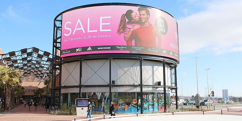 Publicidad Centro Comercial Torre Outlet - Zaragoza_2