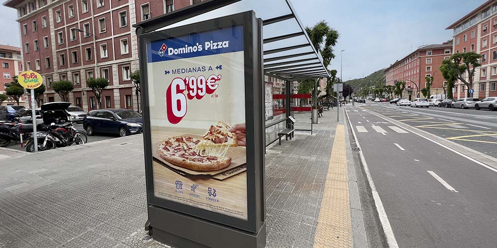 Publicidad Bilbao Mobiliario Urbano Unidades Papel_2