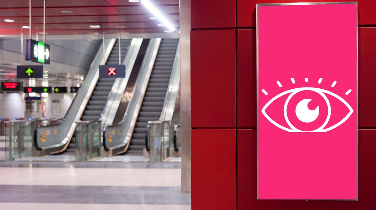 Publicidad en el Intercambiador de Autobuses de Moncloa en Madrid Efectiva