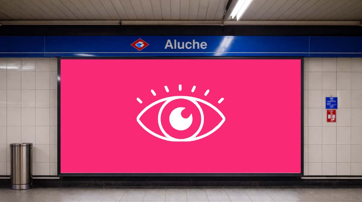 Publicidad estación de metro Aluche